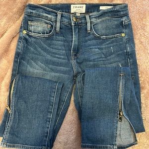 FRAME Le Boy mid rise denim with gold zipper detail